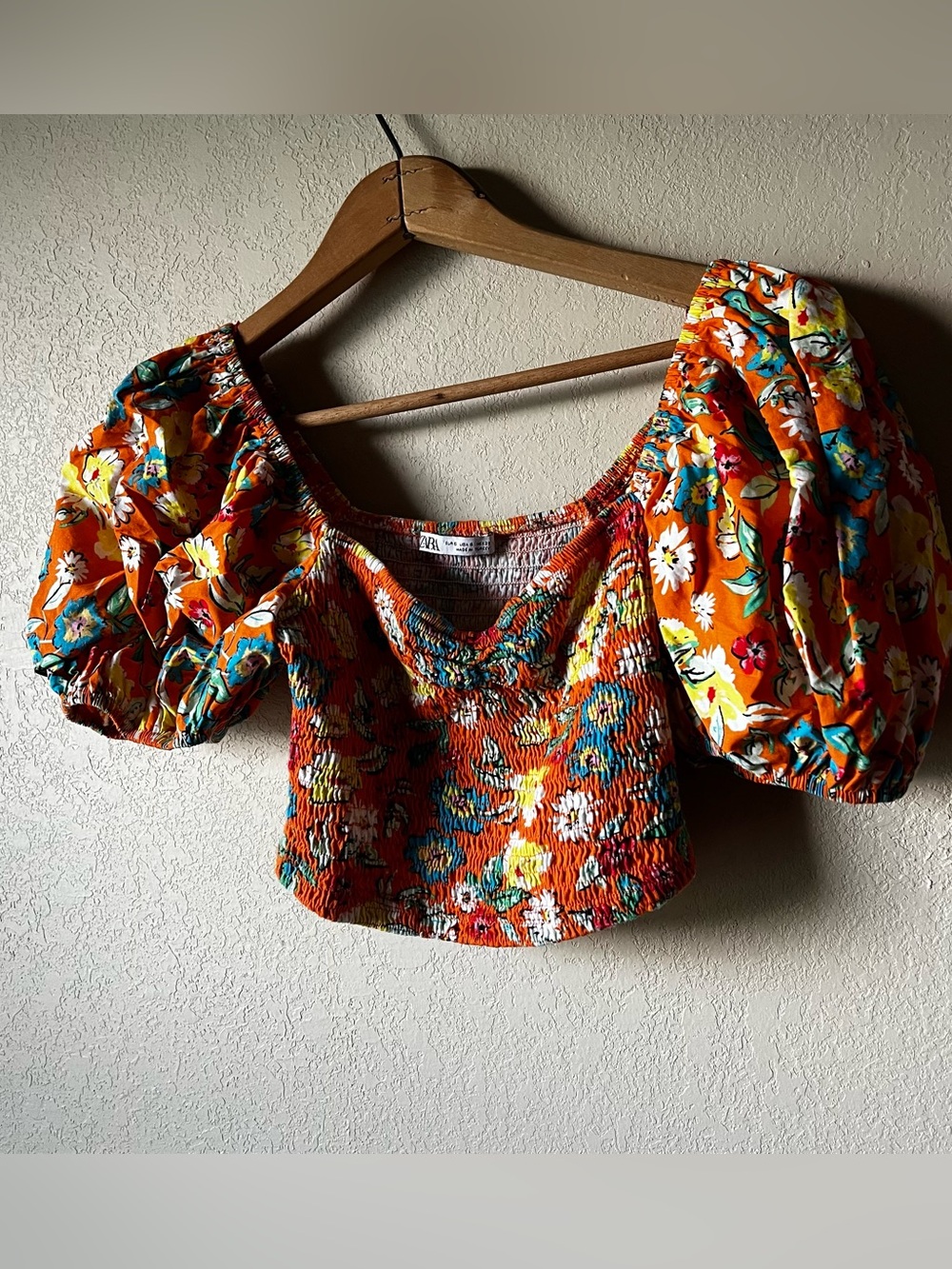 ZARA Floral Orange Puff-Sleeve Smocked Crop Top